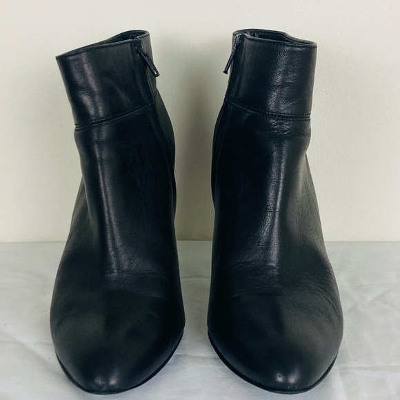 J. Crew made in Italy black leather heeled ankle booties. Size 8.5 - Picture 3 of 8